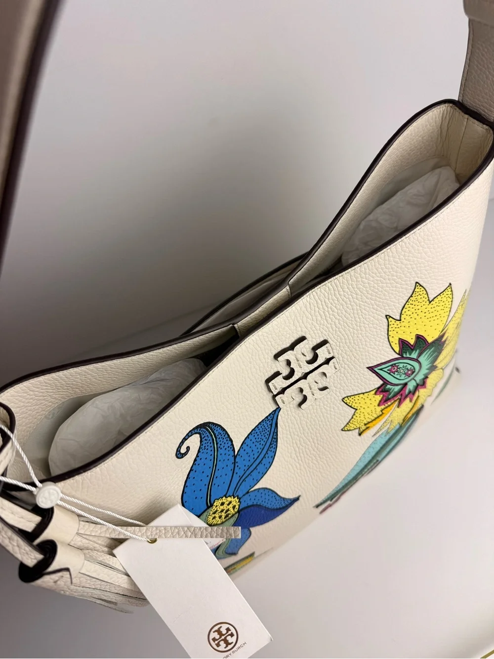 Tory Burch Thea Appliqué Hobo Bag – New Ivory / Love Floral